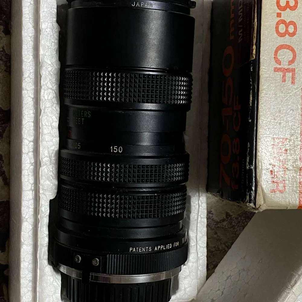 Vintage Vivitar 70mm-150mm f3.8 Close Focusing Auto Zoom 52MM Fixed Mount Lens